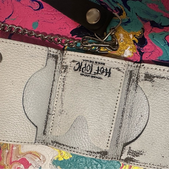 Vintage Hot Topic Leather Wallet on chain - Picture 3 of 3